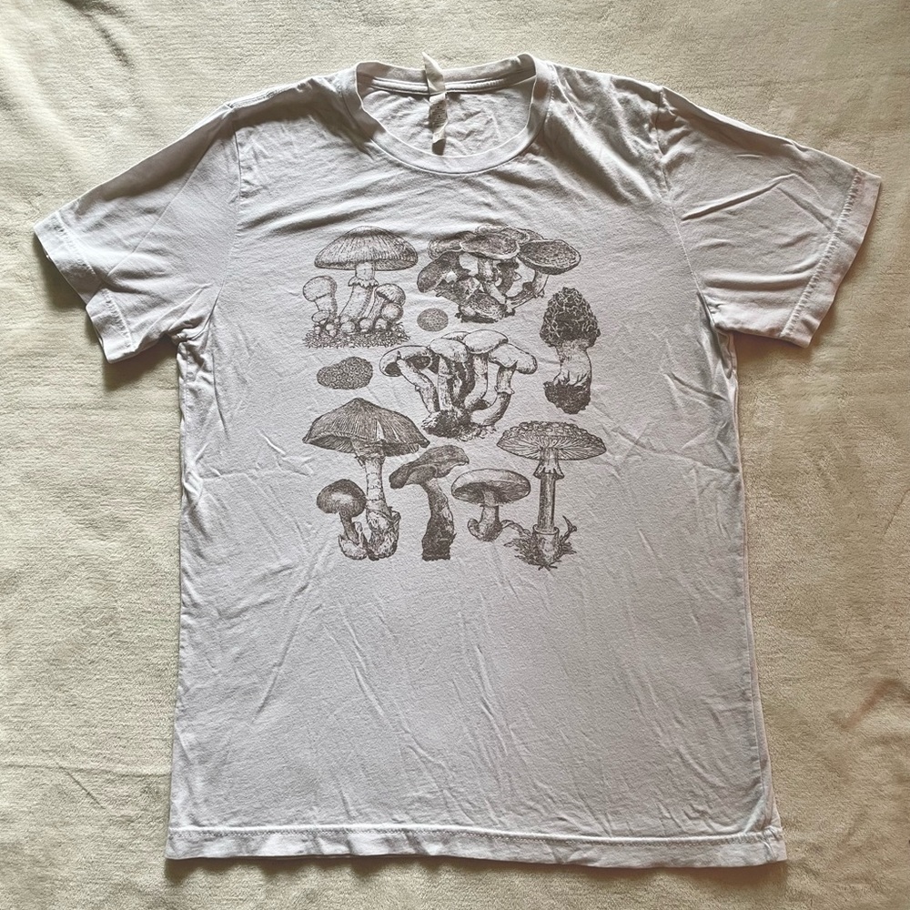 Canvas Mushroom Cream Color Short Sleeve T-shirt